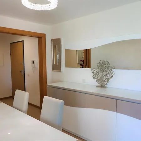Rocha Prime - Bedzy Lux Apartment Portimao