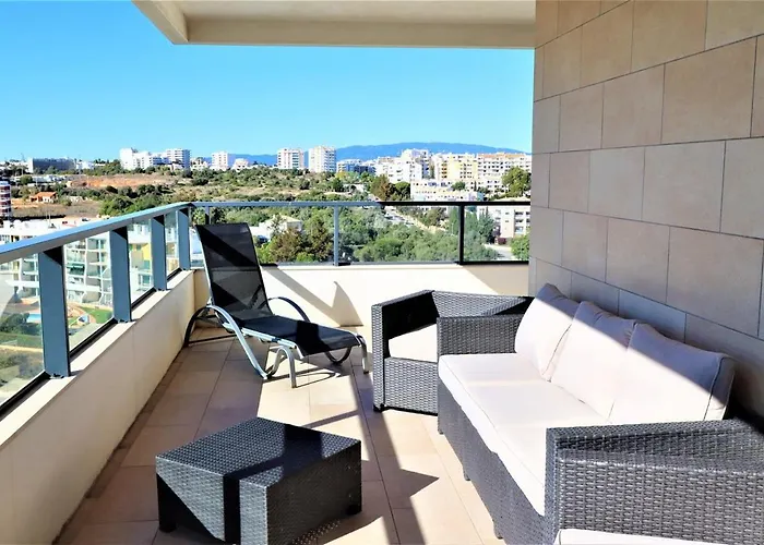 Rocha Prime - Bedzy Lux