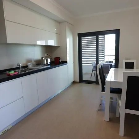 Rocha Prime - Bedzy Lux