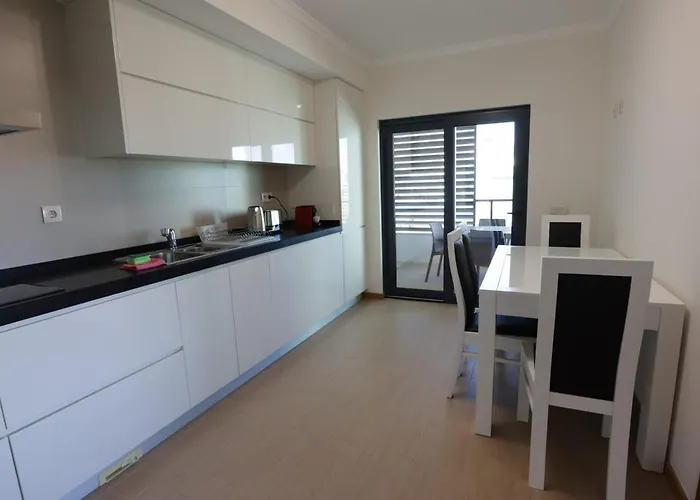 Rocha Prime - Bedzy Lux