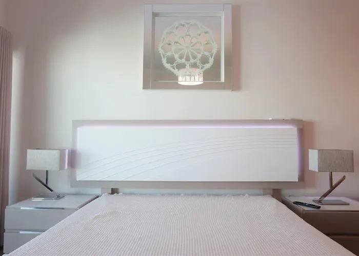 Rocha Prime - Bedzy Lux * Portimão